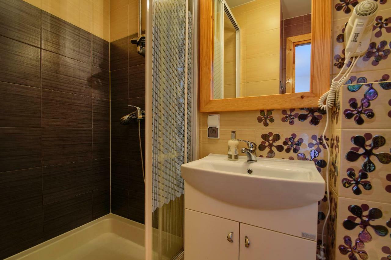Apartamento Zowiyrucha Bukowina Tatrzańska Exterior foto